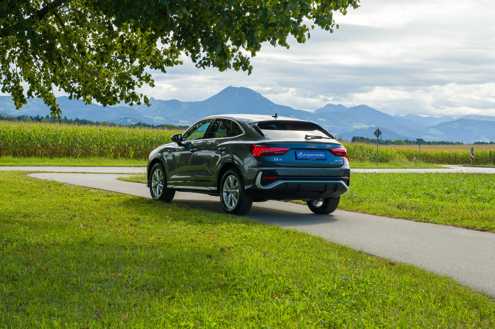 audi q3 sportback hinten