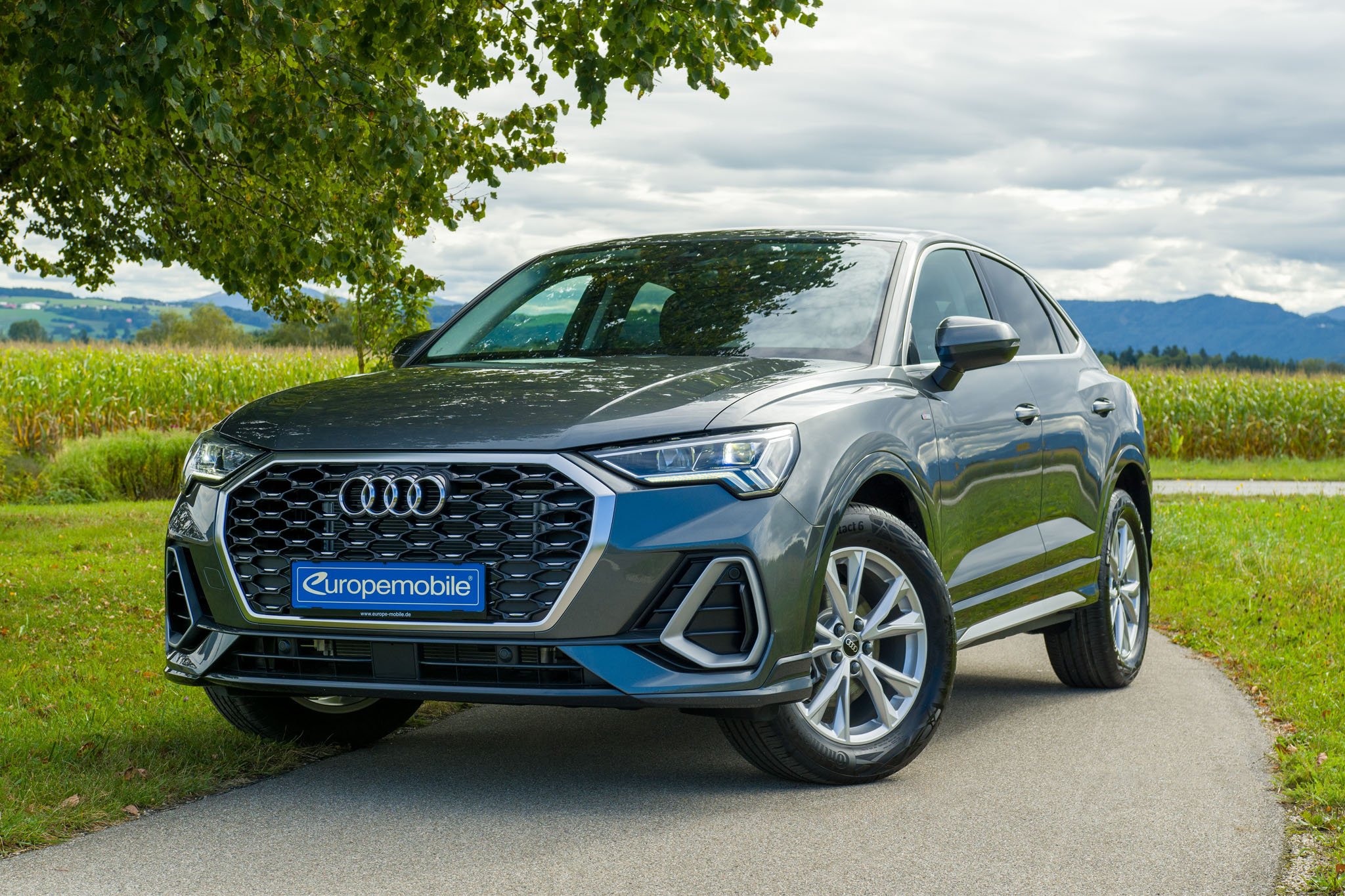 audi q3 sportback 35 tfsi front