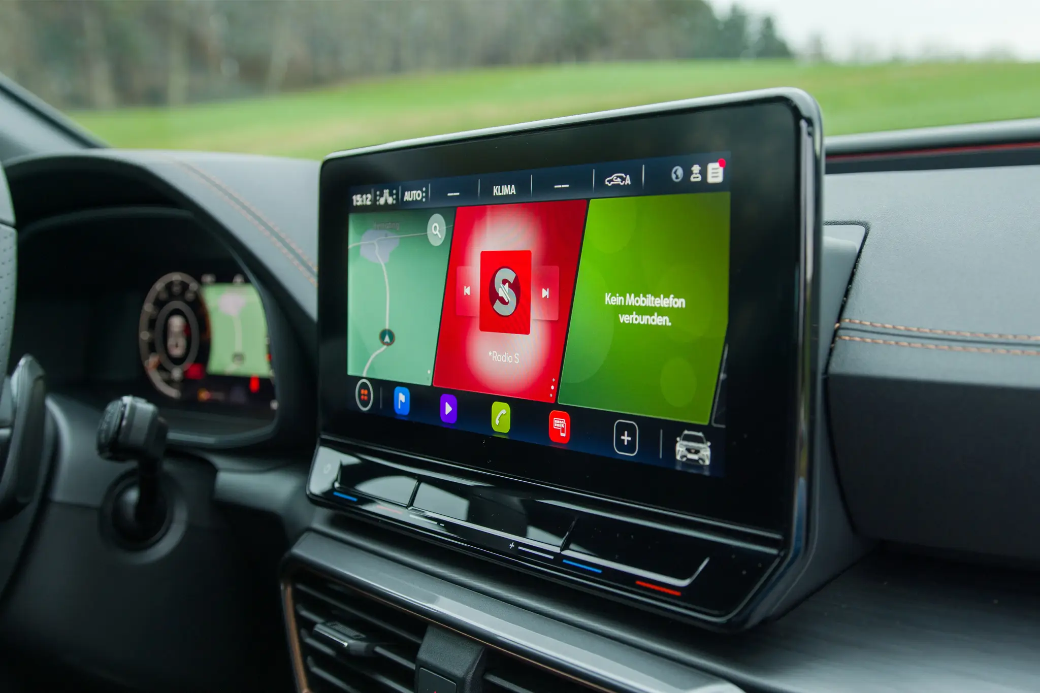 cupra formentor touchscreen