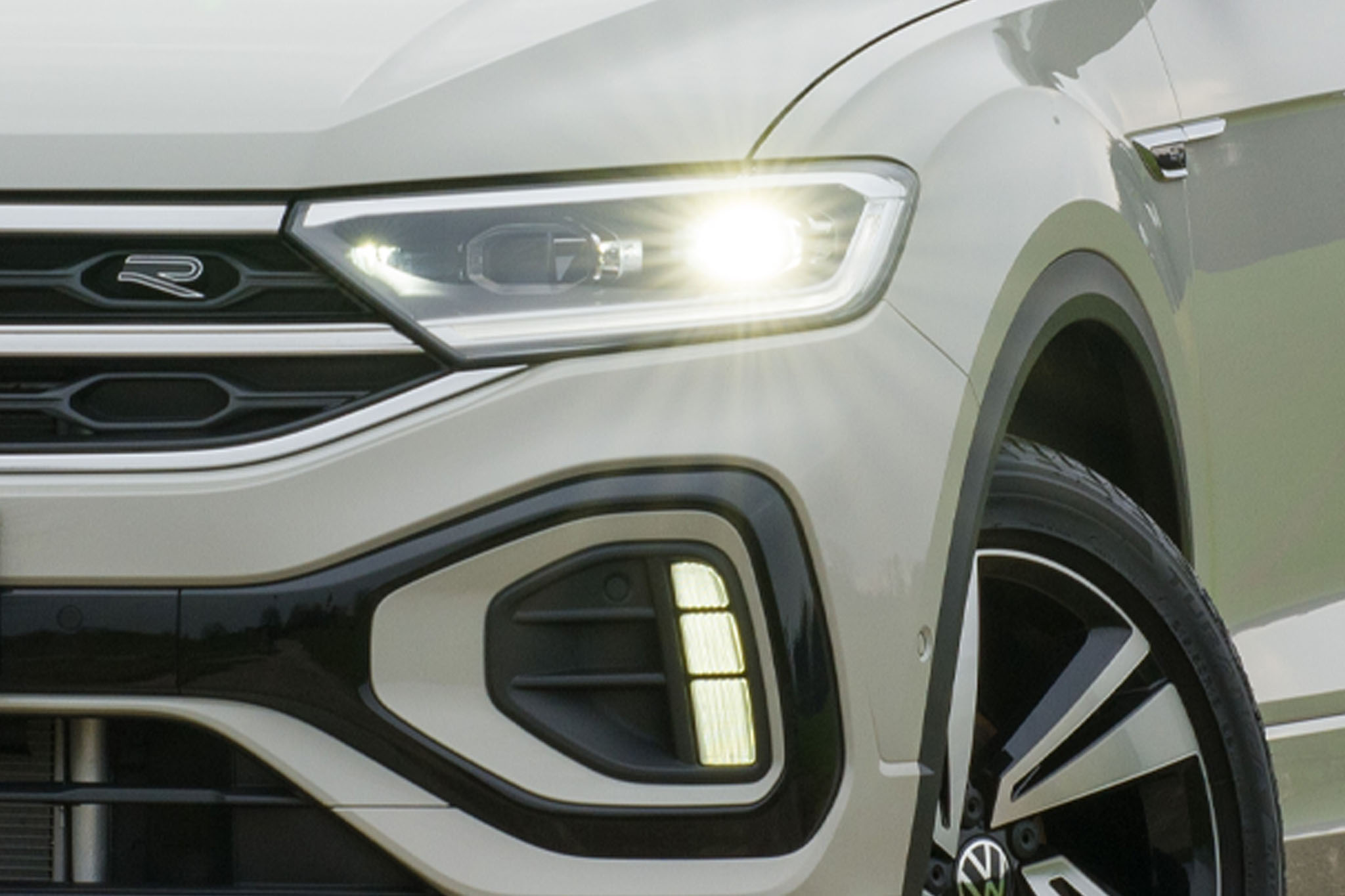 led scheinwerfer vw t-roc r-line