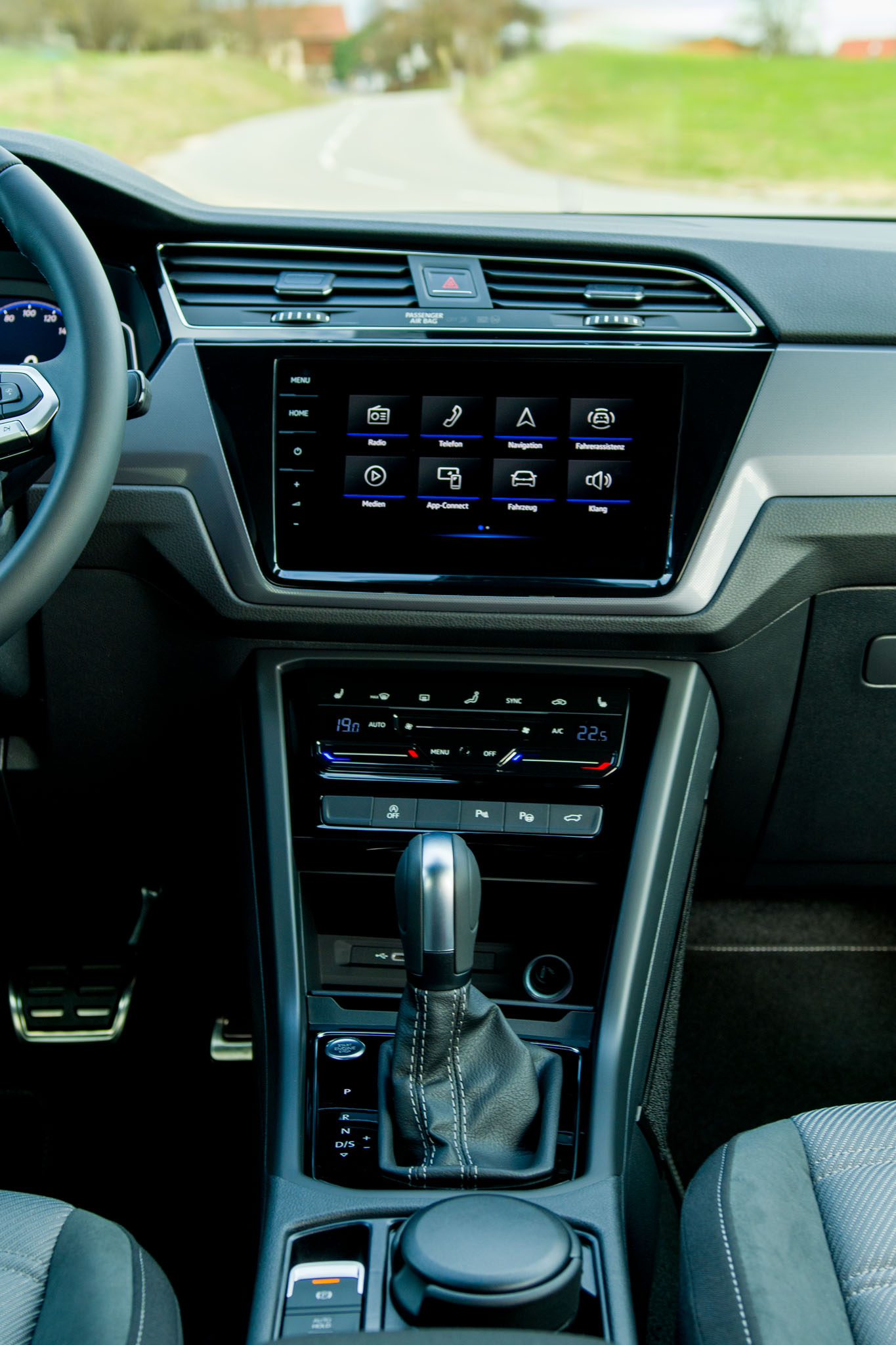 innenraum vw touran