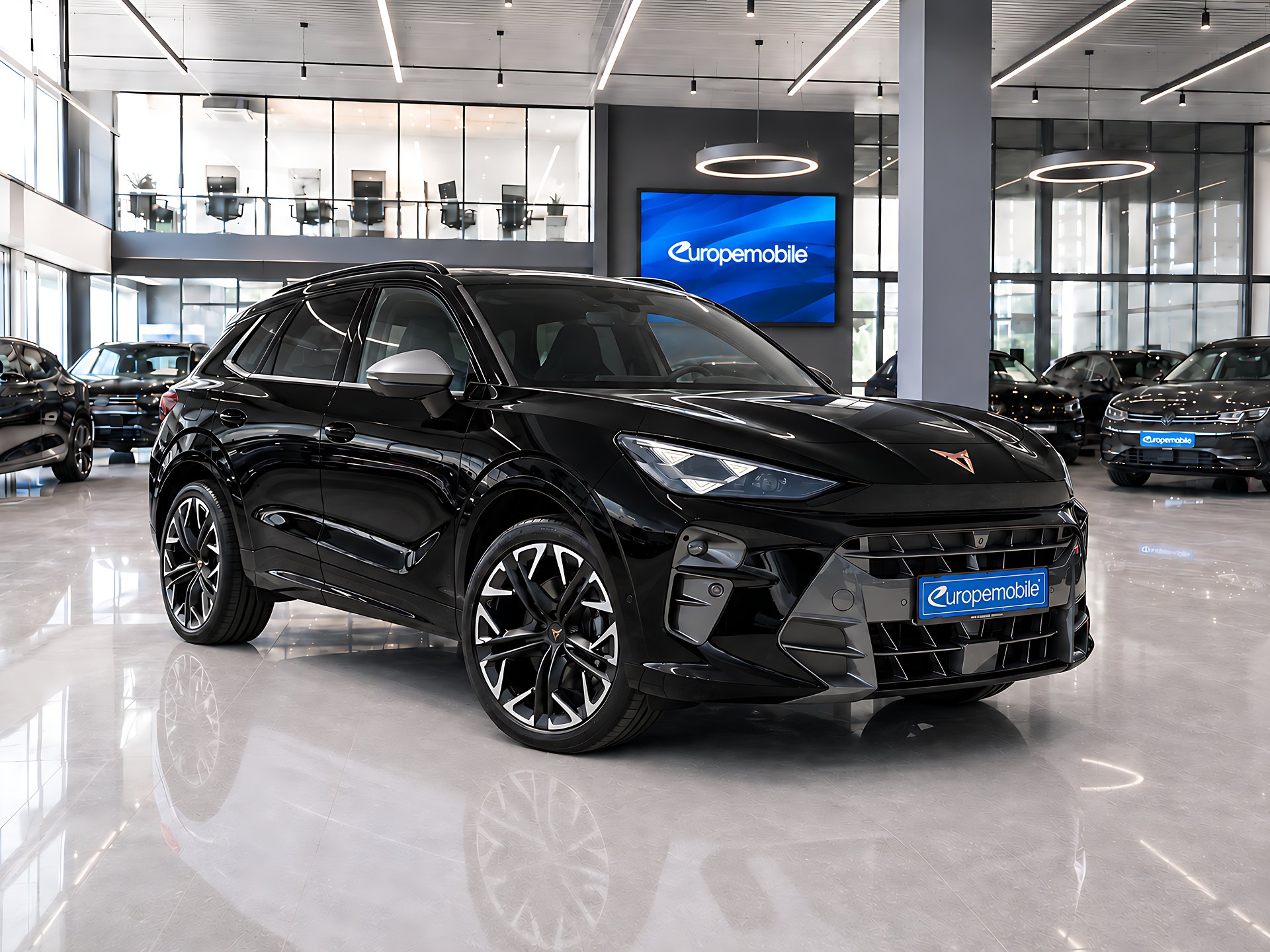 Cupra Terramar in Midnight Black, schräg von vorn