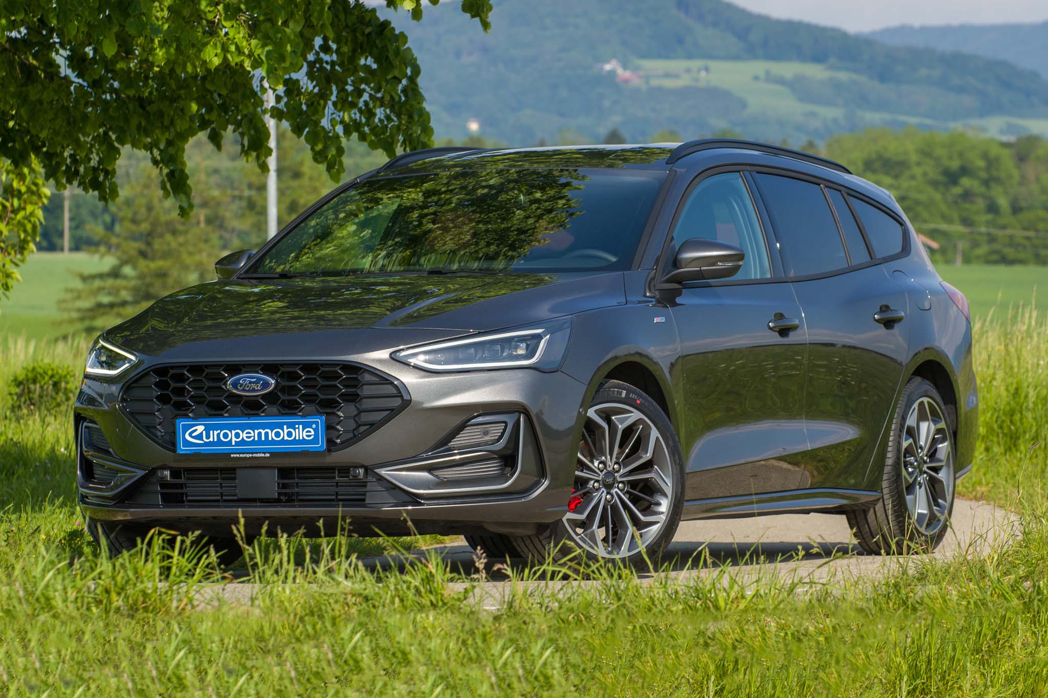ford focus turnier st-line  155 powershift front